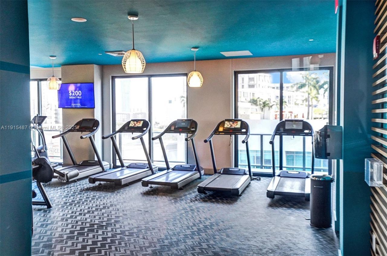 121 NE 34th St, Unit 1705, Miami, FL 33137 Photo