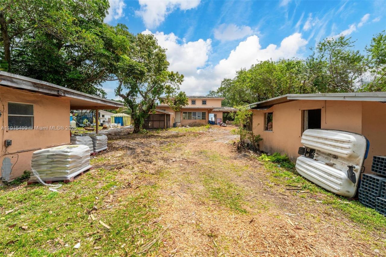 15100 NW River Dr, Miami, FL 33169 Photo