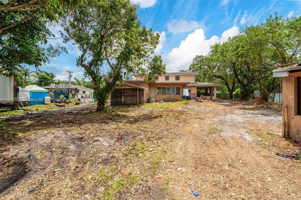 15100 NW River Dr, Miami, FL 33169 Photo