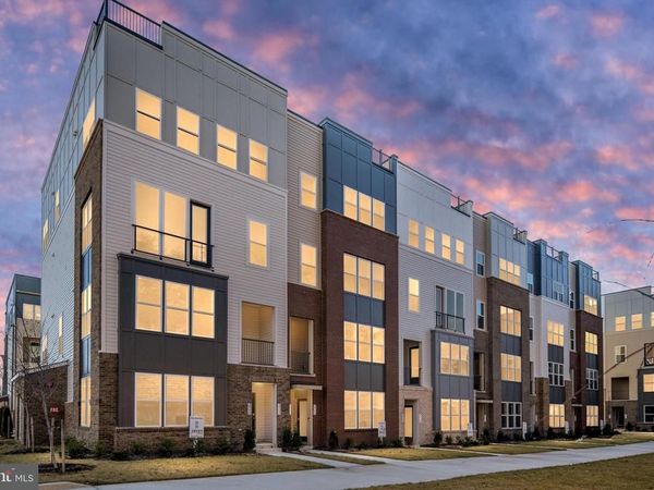 2540 NEABSCO COMMON PLACE, WOODBRIDGE, VA 22191