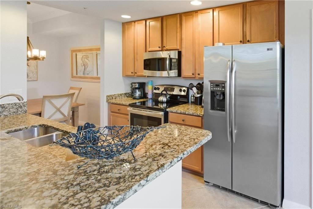 9844 Venezia Cir, Unit 714, Naples, FL 34113 Photo