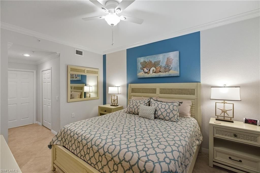 9844 Venezia Cir, Unit 714, Naples, FL 34113 Photo