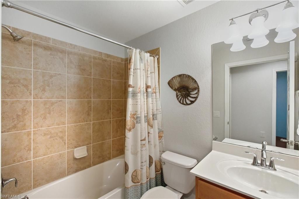 9844 Venezia Cir, Unit 714, Naples, FL 34113 Photo
