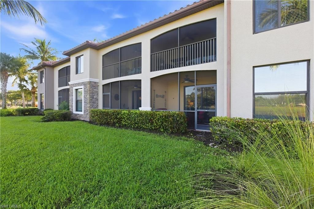 9844 Venezia Cir, Unit 714, Naples, FL 34113 Photo
