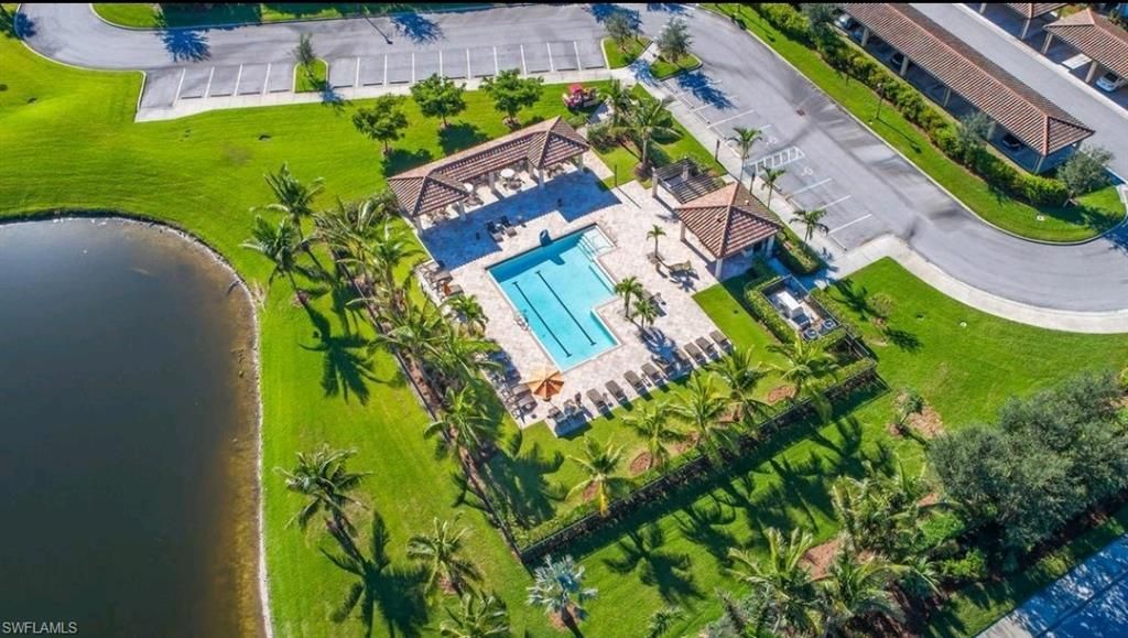 9844 Venezia Cir, Unit 714, Naples, FL 34113 Photo