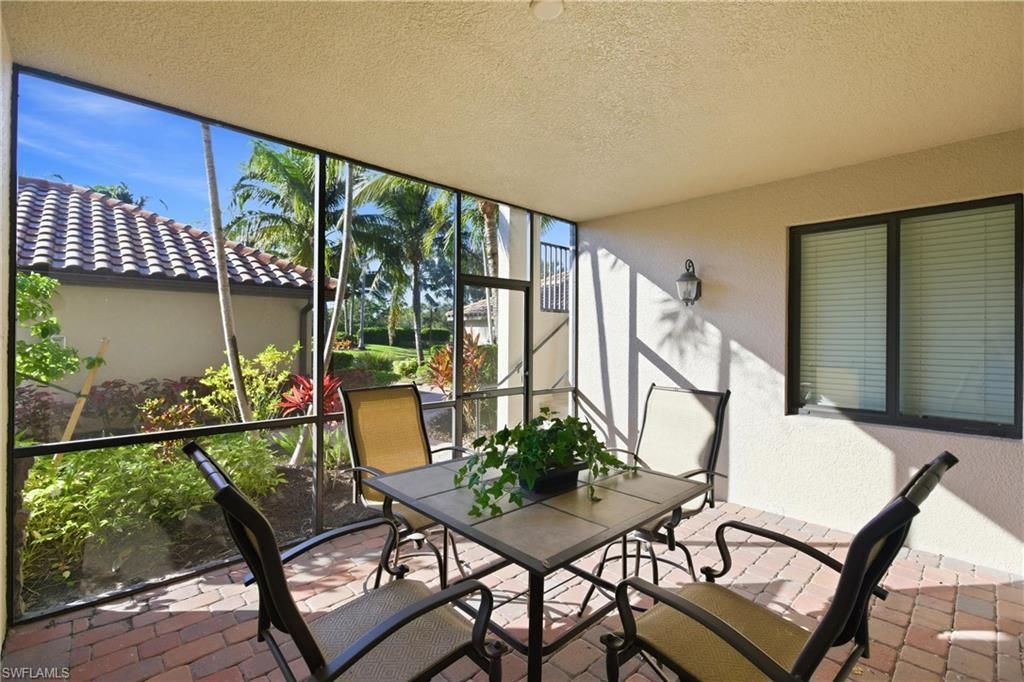 9844 Venezia Cir, Unit 714, Naples, FL 34113 Photo