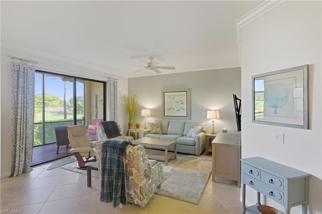 9844 Venezia Cir, Unit 714, Naples, FL 34113 Photo