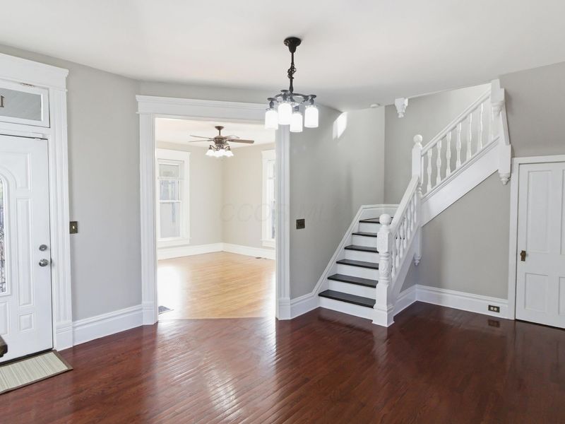 1070 Fair Avenue, Columbus, OH 43205 Photo 4
