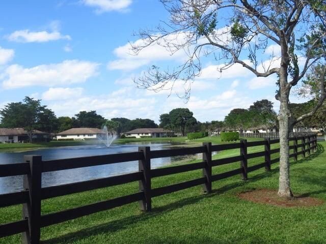 10054 Eaglewood Road, Unit B, Boynton Beach, FL 33436 Photo