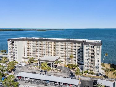 9 HAIG PLACE, Unit 104, DUNEDIN, FL 34698