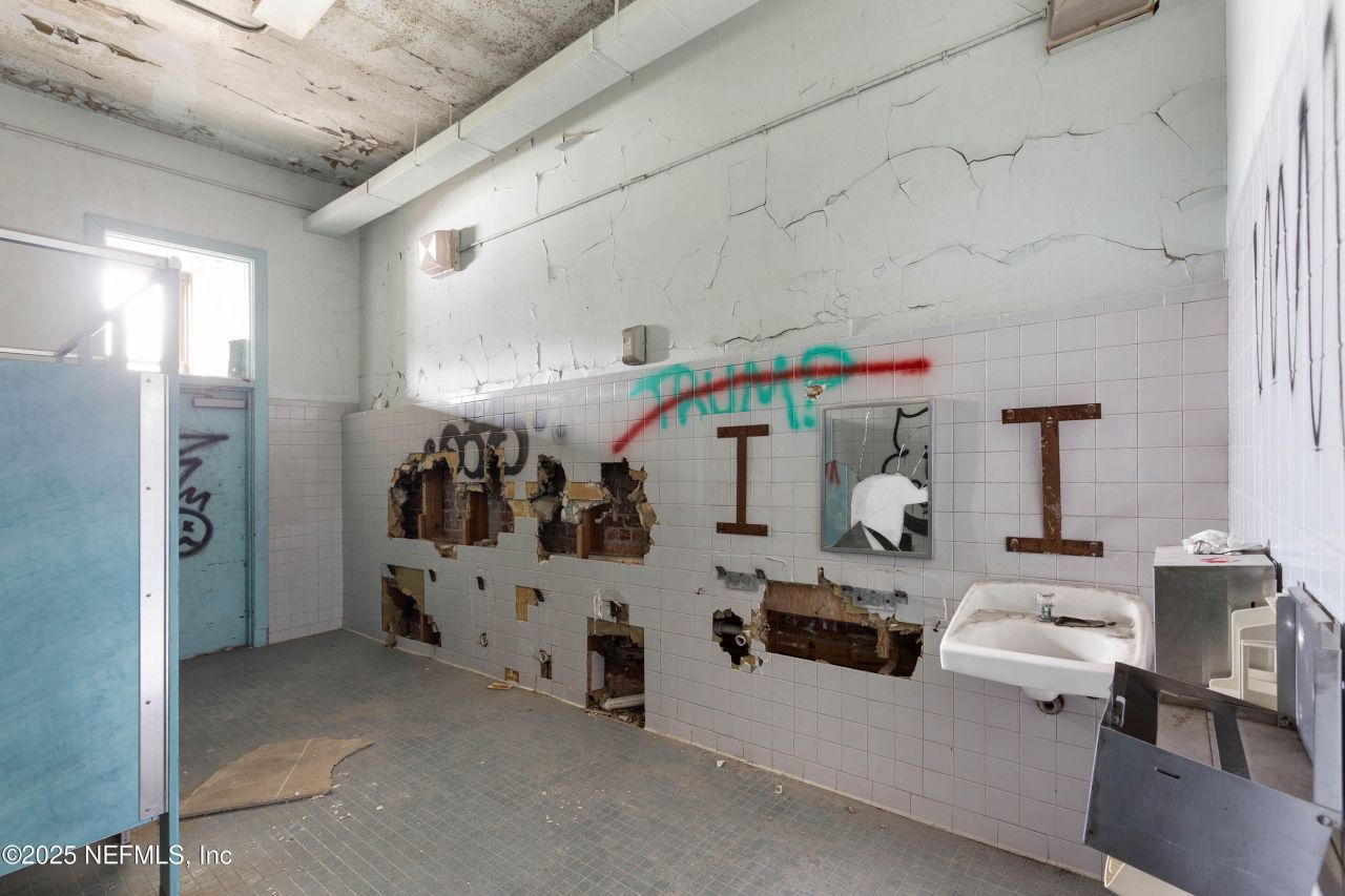 1221 E 16th Street, Jacksonville, FL 32206 Photo