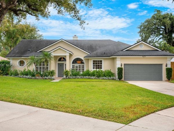 4231 Inwood Landing Dr, Orlando, FL 32812