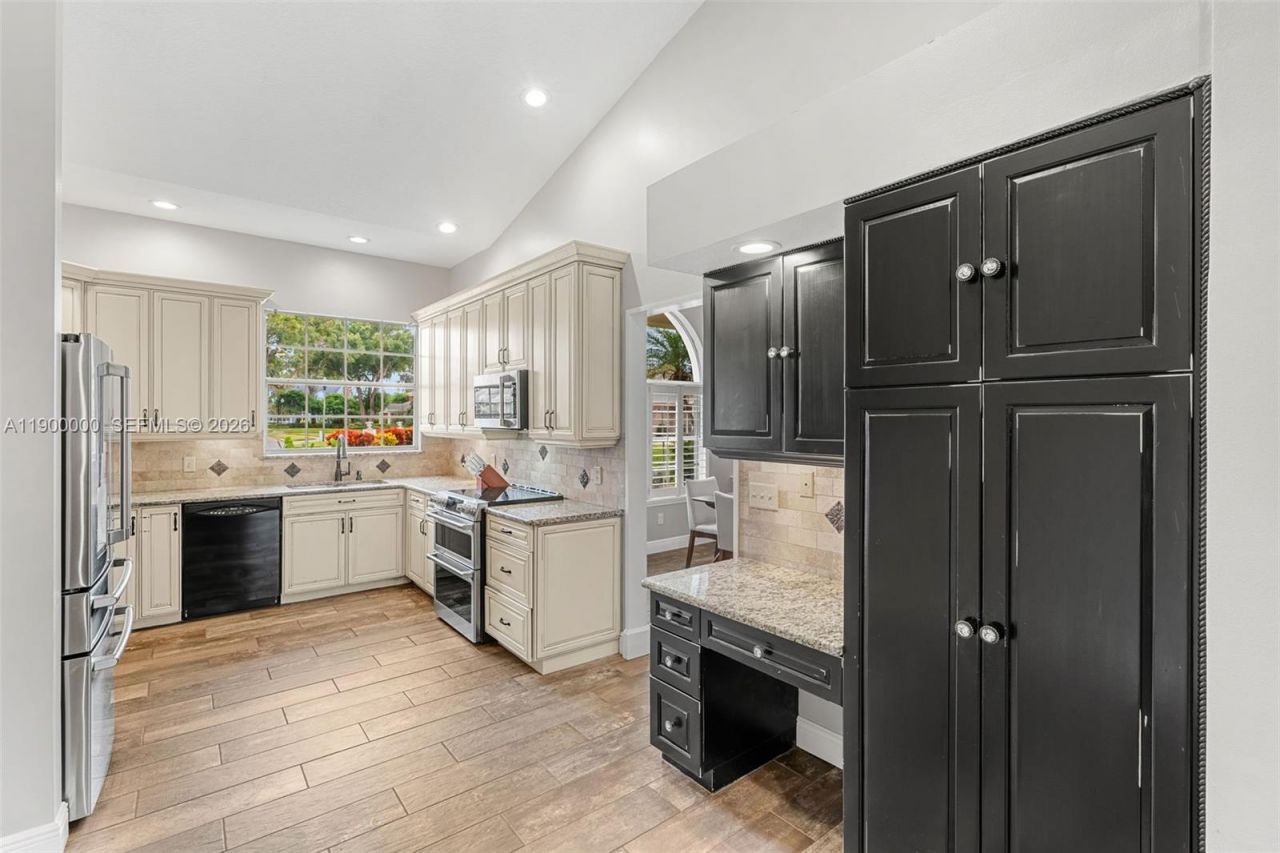 4231 Inwood Landing Dr, Orlando, FL 32812 Photo