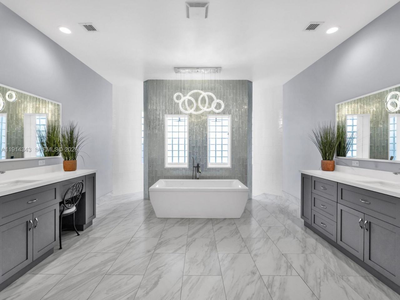 12995 SW 40th St, Davie, FL 33330 Photo