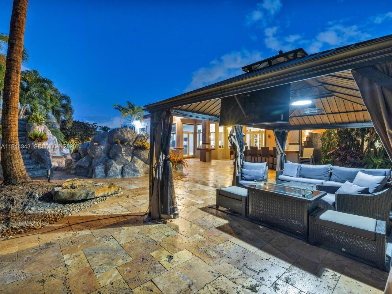 12995 SW 40th St, Davie, FL 33330 Photo