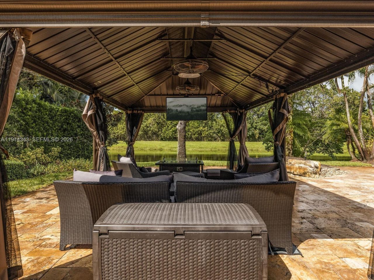 12995 SW 40th St, Davie, FL 33330 Photo