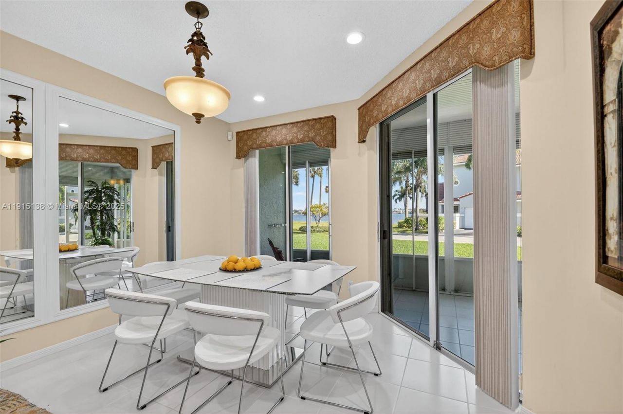 38 S Lakeshore Dr, Hypoluxo, FL 33462 Photo