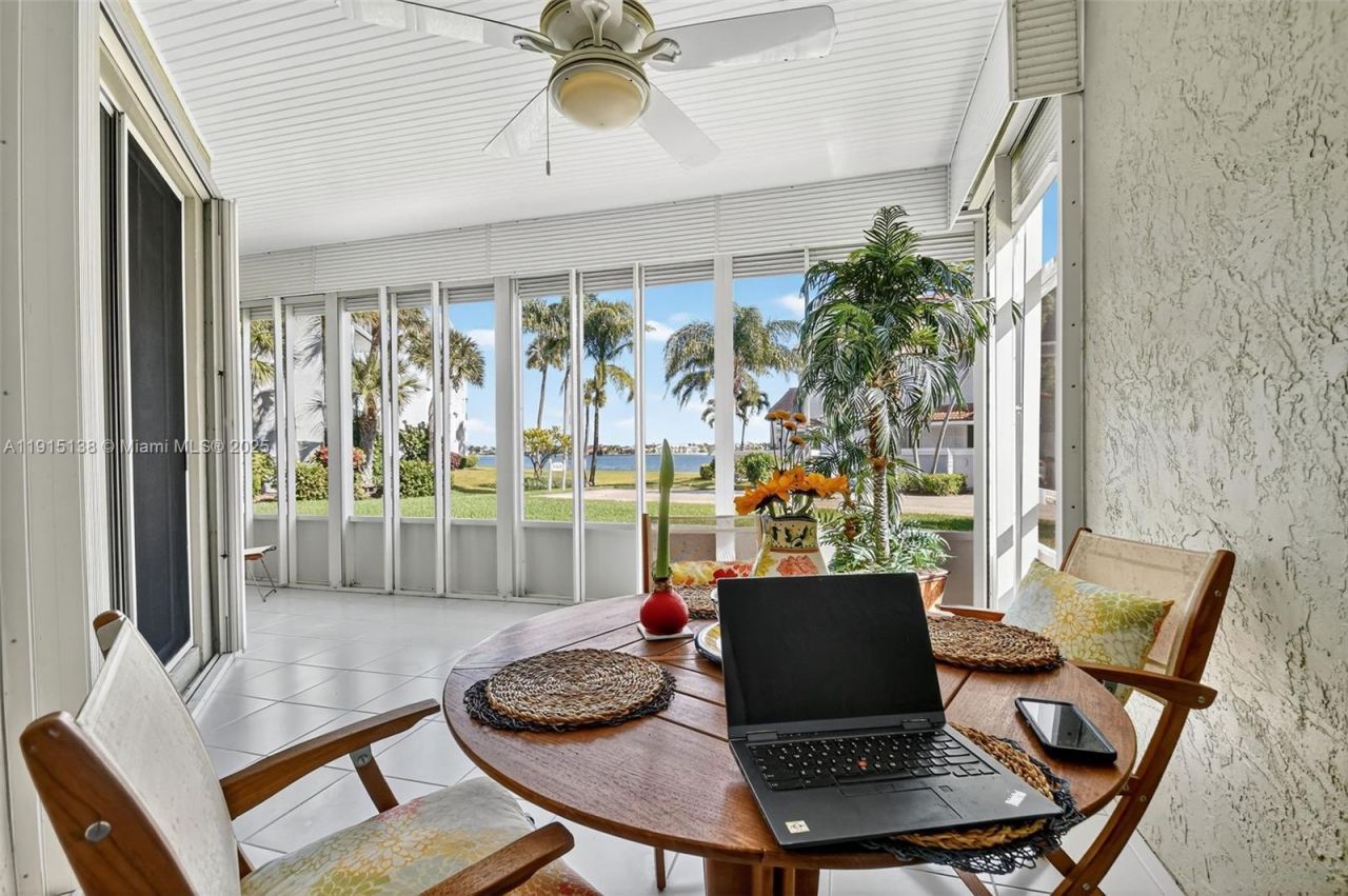 38 S Lakeshore Dr, Hypoluxo, FL 33462 Photo