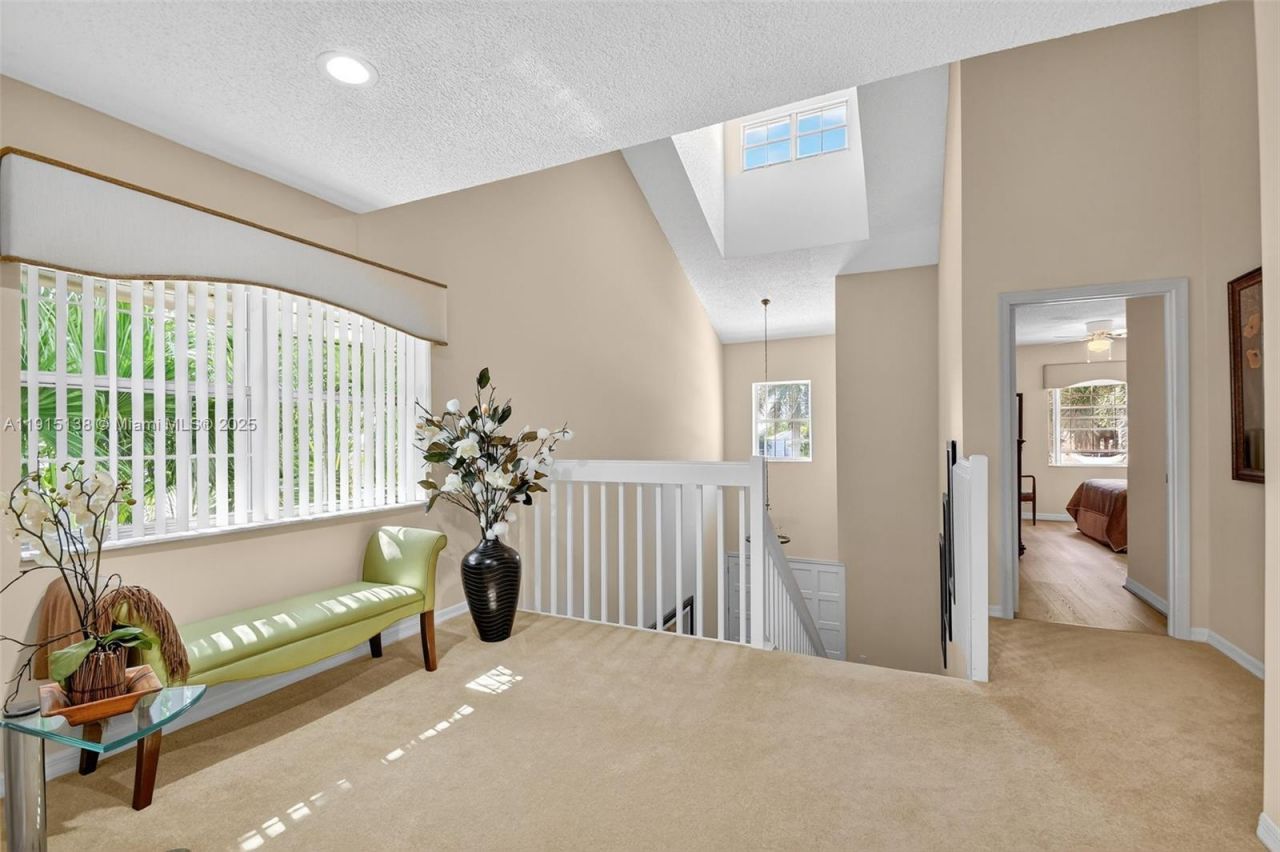 38 S Lakeshore Dr, Hypoluxo, FL 33462 Photo