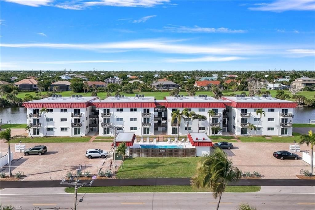 1610 Middle Gulf Dr, Unit B3, Sanibel, FL 33957 Photo