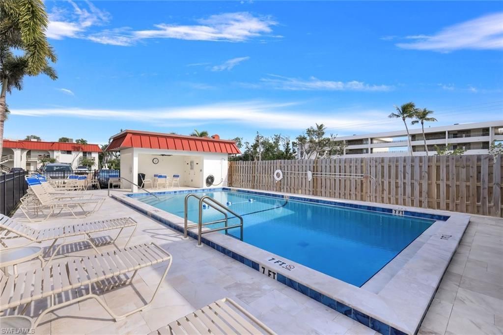1610 Middle Gulf Dr, Unit B3, Sanibel, FL 33957 Photo