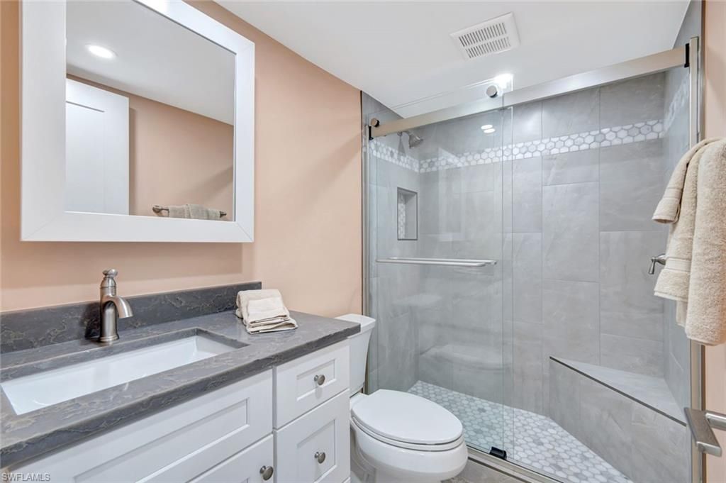 1610 Middle Gulf Dr, Unit B3, Sanibel, FL 33957 Photo