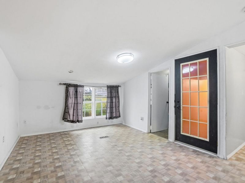 2327 N Phillips Road, Harrod, OH 45850 Photo 14