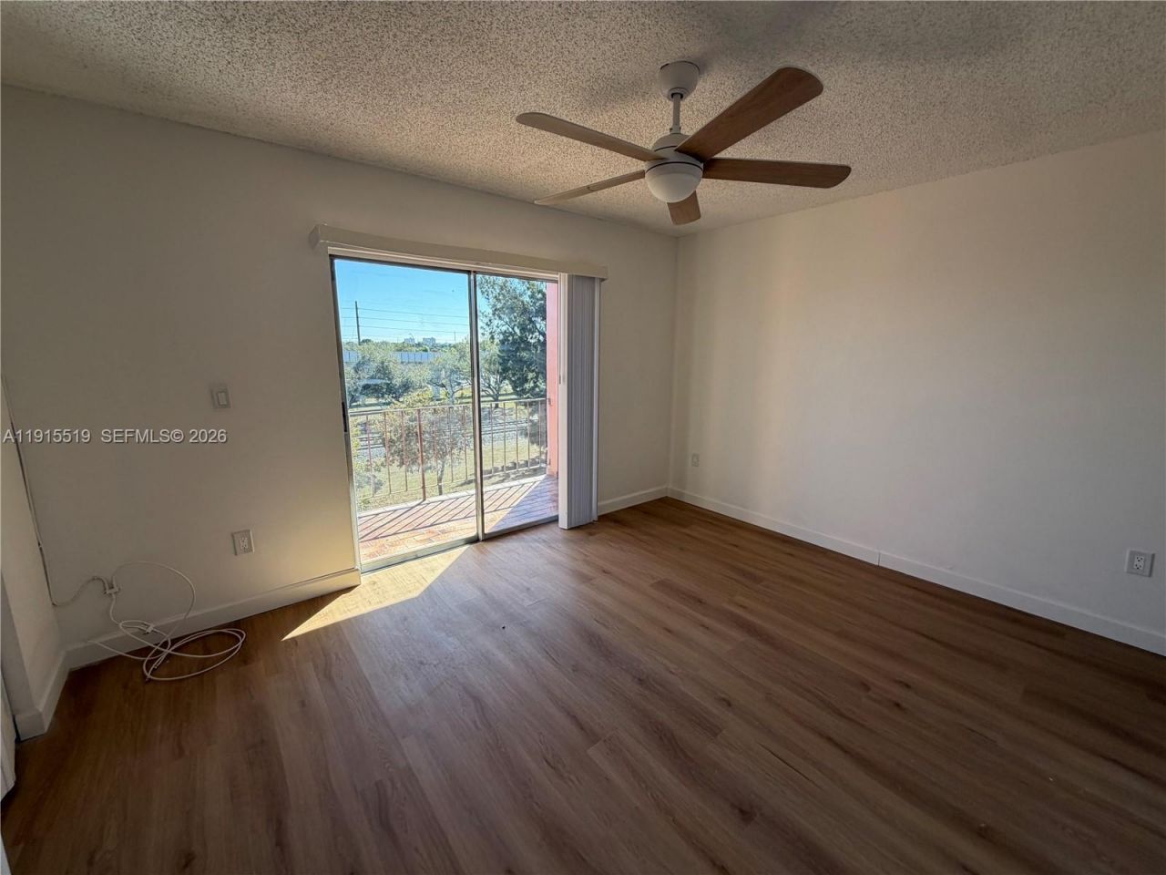 440 E 23rd St, Unit 1305, Hialeah, FL 33013 Photo