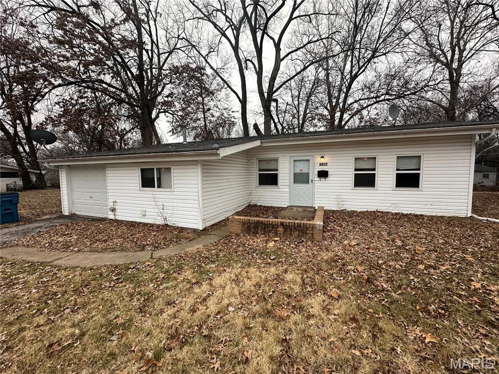 6837 Saint Olaf Drive, Saint Louis, MO 63134 Main Photo