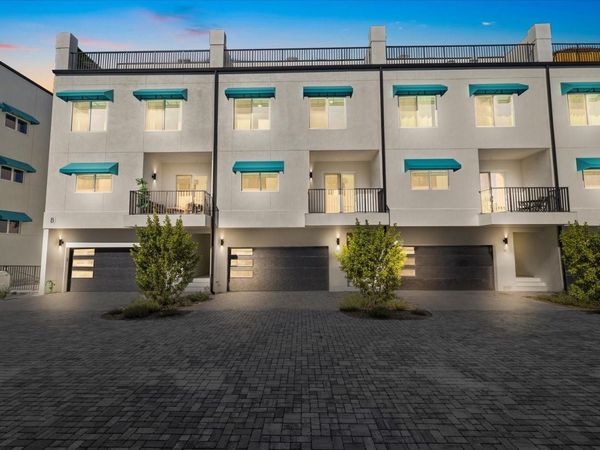 15405 GULF BOULEVARD, Unit B2, MADEIRA BEACH, FL 33708