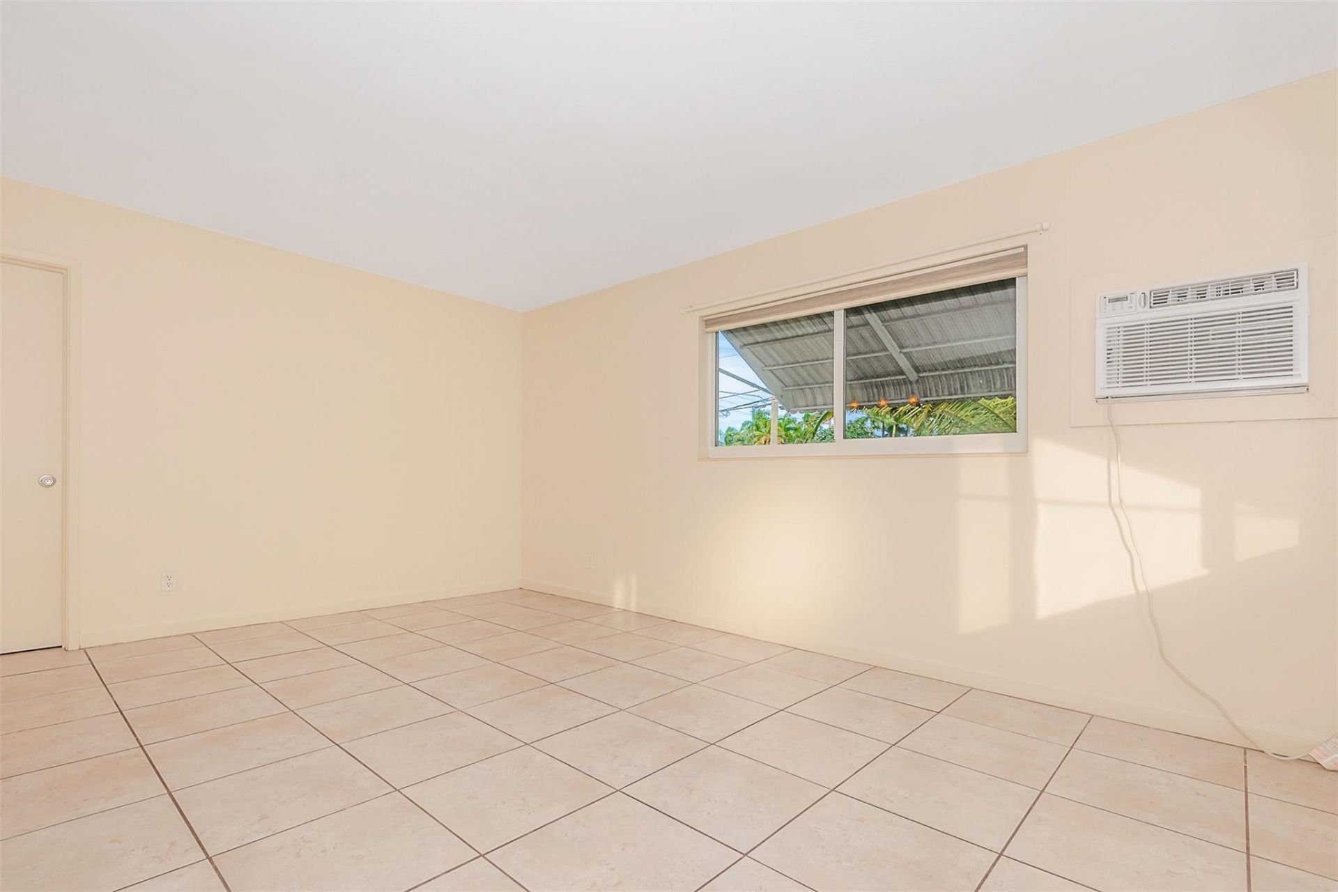 2581 NE 11th Court, Pompano Beach, FL 33062 Photo
