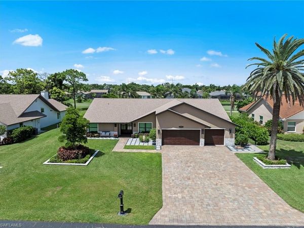 9938 Ortega LN, BONITA SPRINGS, FL 34135