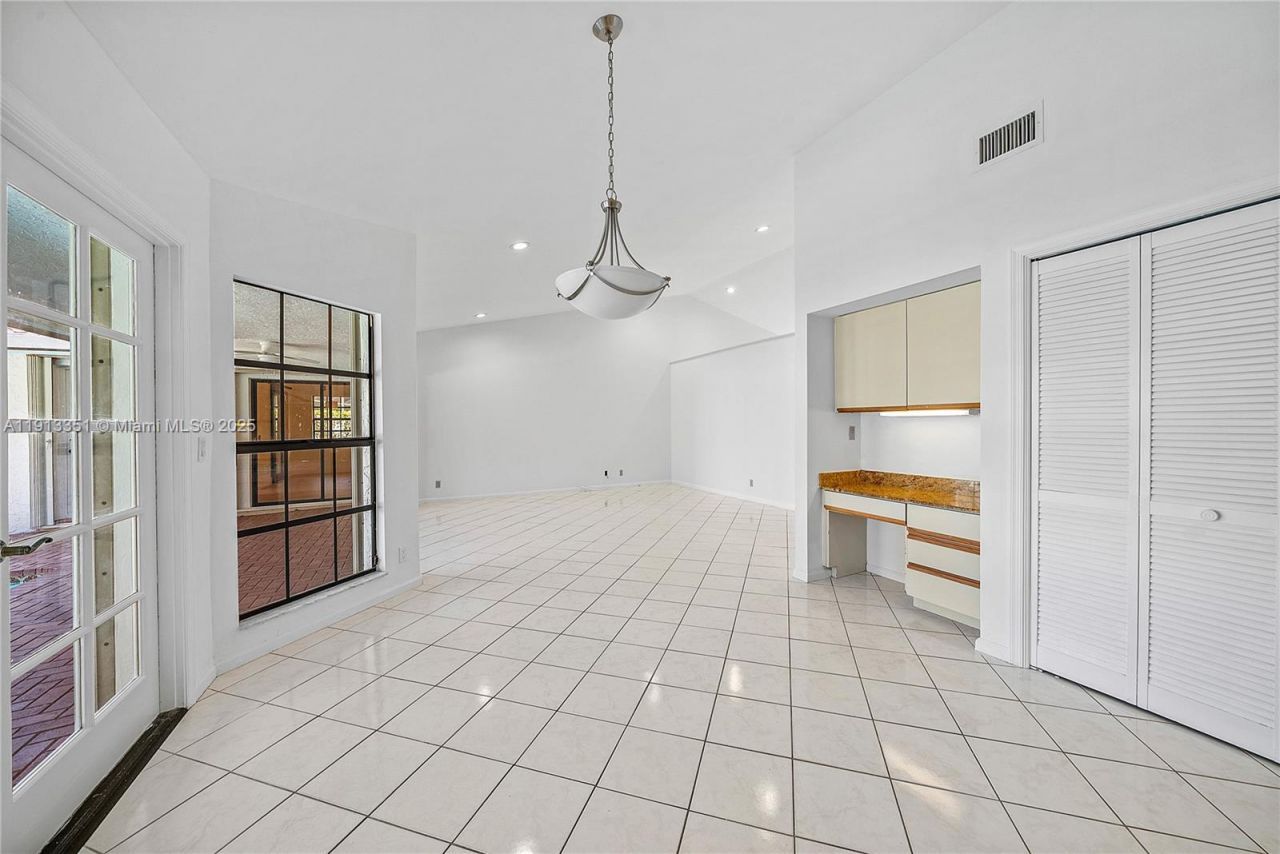 6005 Buena Vista Ct, Boca Raton, FL 33433 Photo