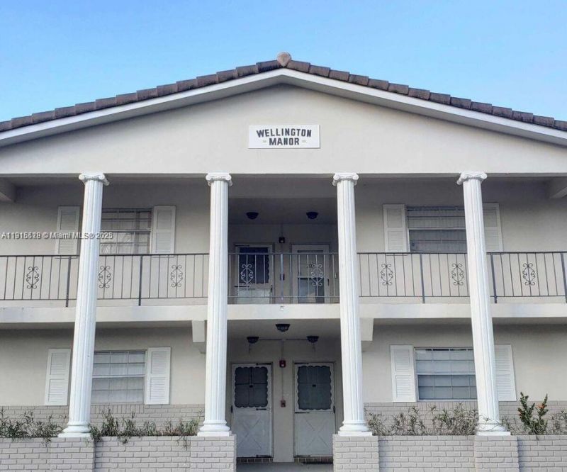 8901 NW 38th Dr, Unit 206, Coral Springs, FL 33065 Photo