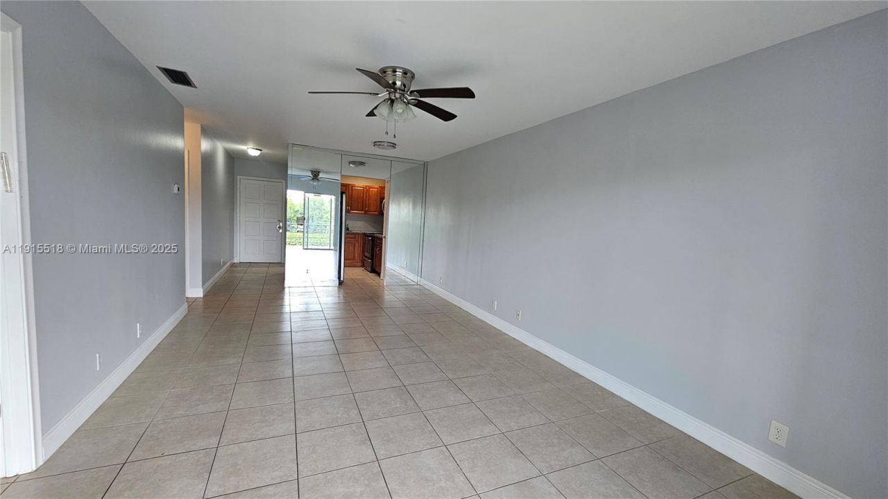 8901 NW 38th Dr, Unit 206, Coral Springs, FL 33065 Photo