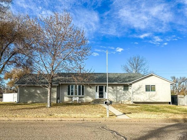 910 S 10th St, Lamar, CO 81052