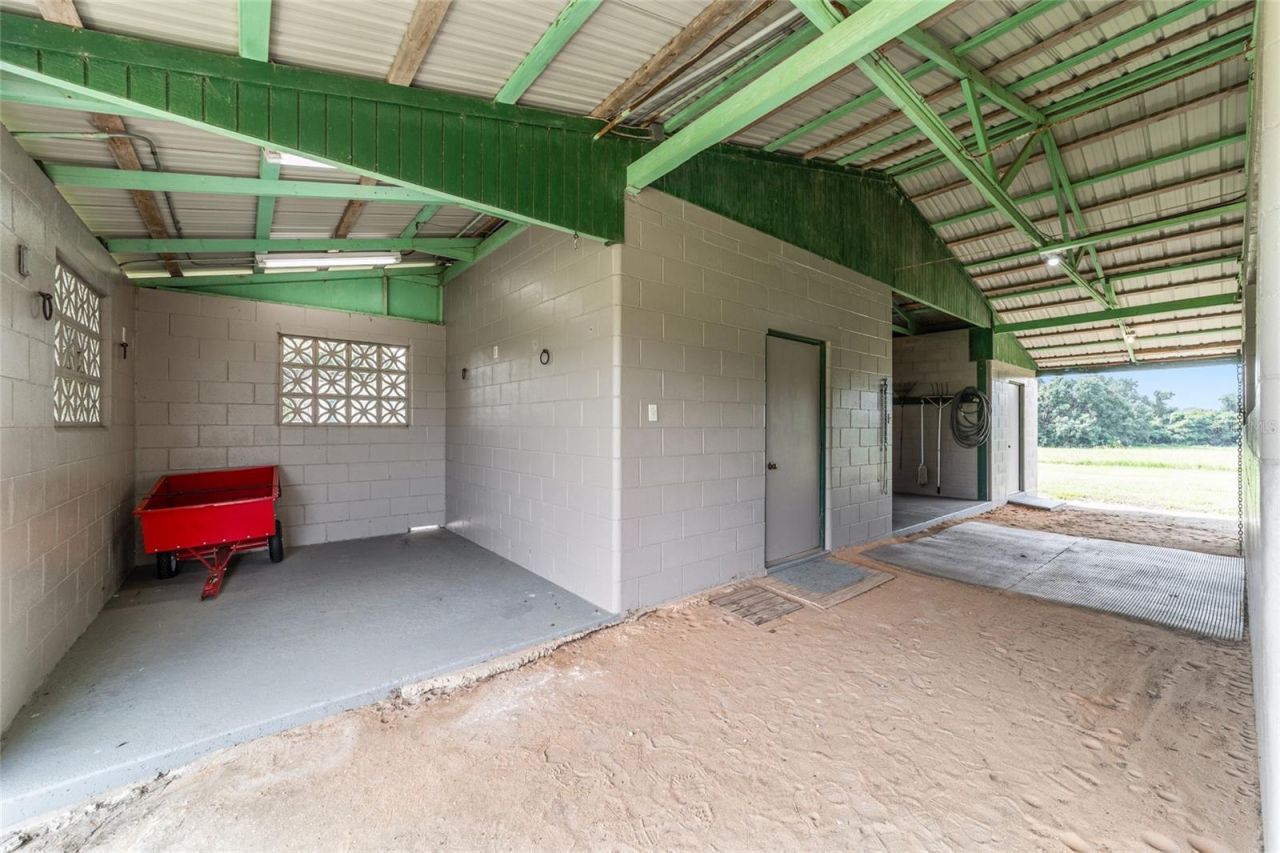 17176 N Us Highway 441, Reddick, FL 32686 Photo