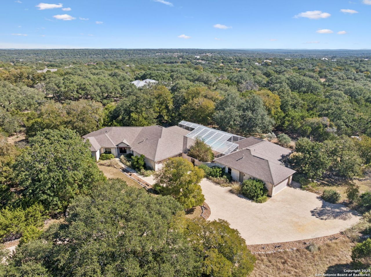 85 Rio Colorado, Boerne, TX 78006 Main Photo