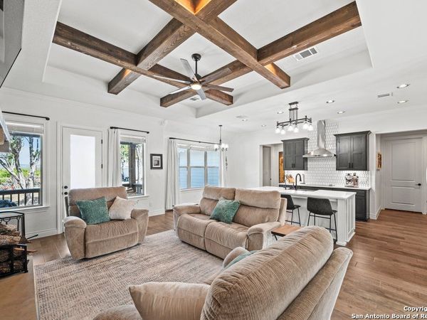 267 Eagle Rock, Spring Branch, TX 78070
