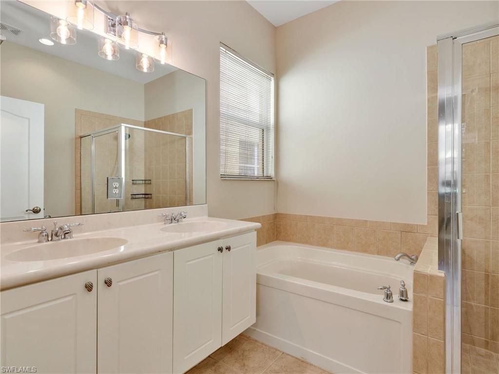 10140 N Golden Elm Dr, Estero, FL 33928 Photo