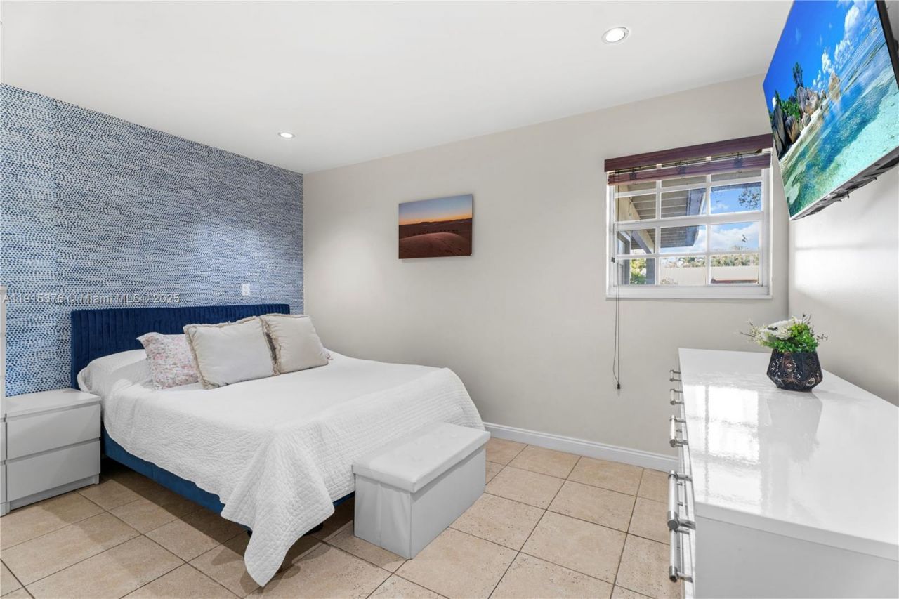 9130 SW 73rd St, Miami, FL 33173 Photo