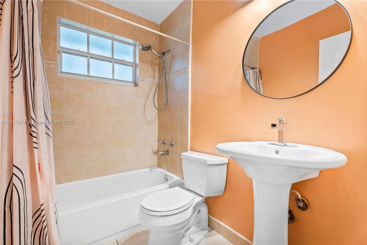 9130 SW 73rd St, Miami, FL 33173 Photo