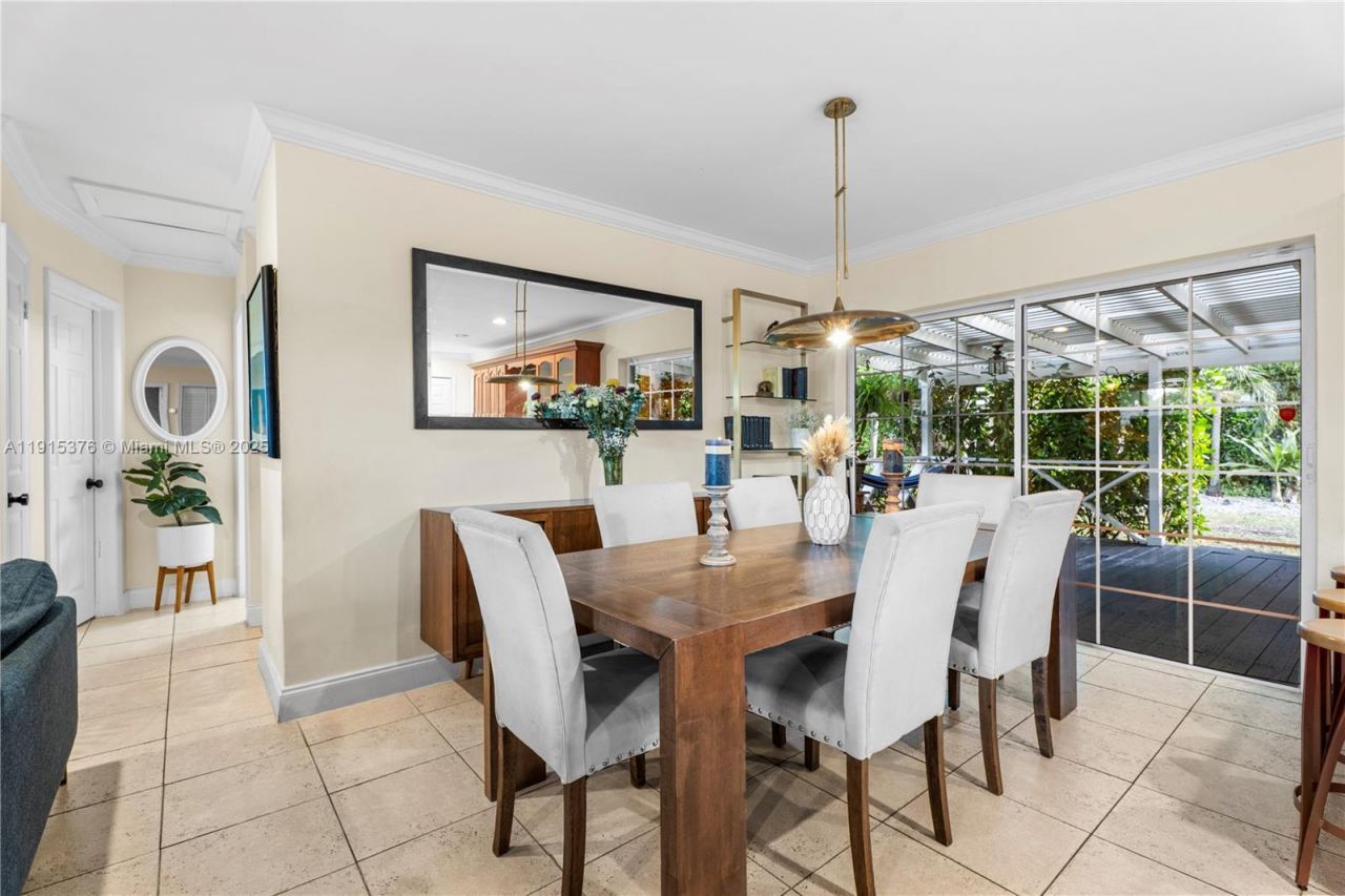 9130 SW 73rd St, Miami, FL 33173 Photo