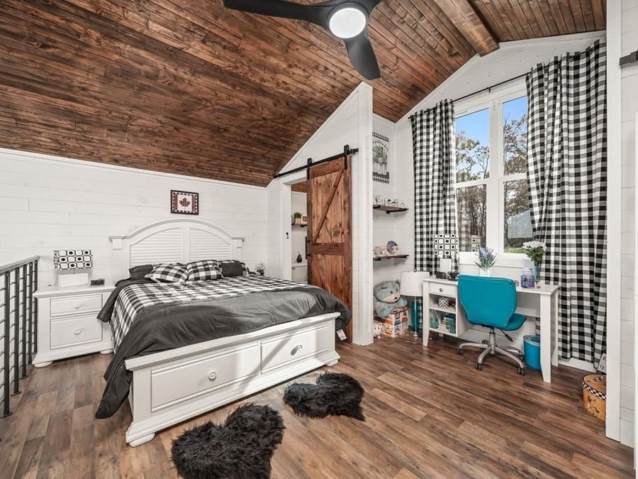 Property Image 32