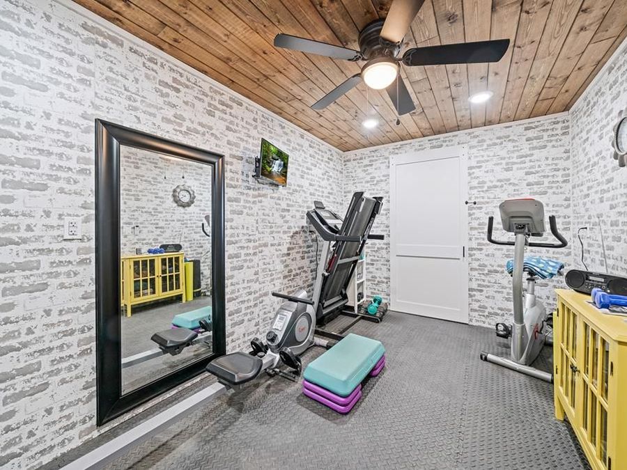 Property Image 38