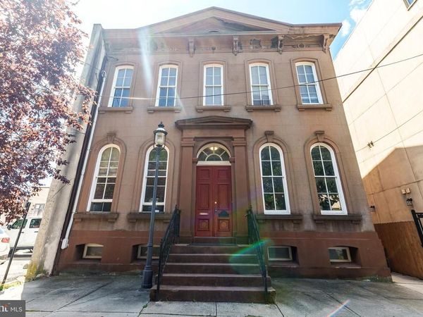 318 BAINBRIDGE STREET, PHILADELPHIA, PA 19147