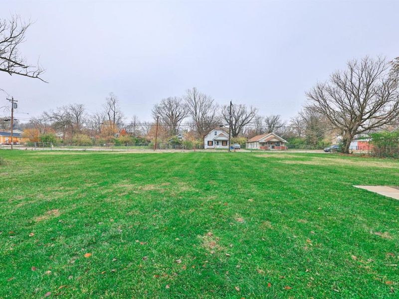 1114 Simmons Avenue, Lincoln Heights, OH 45215 Photo 4