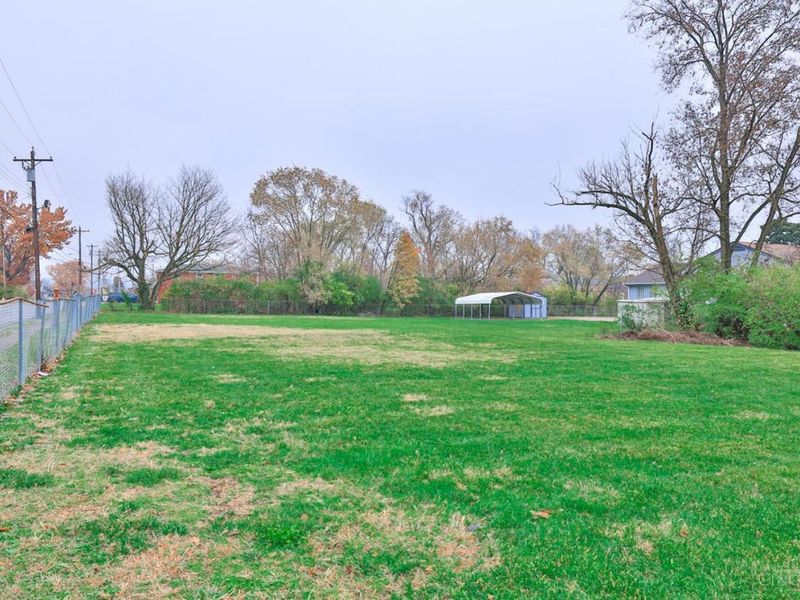 1114 Simmons Avenue, Lincoln Heights, OH 45215 Photo 9