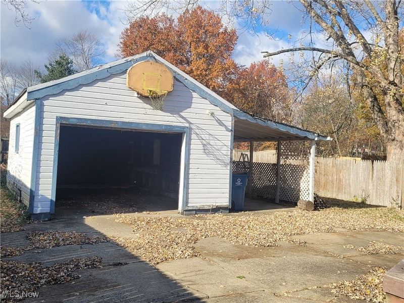 447 8th Street, Struthers, OH 44471 Photo 2