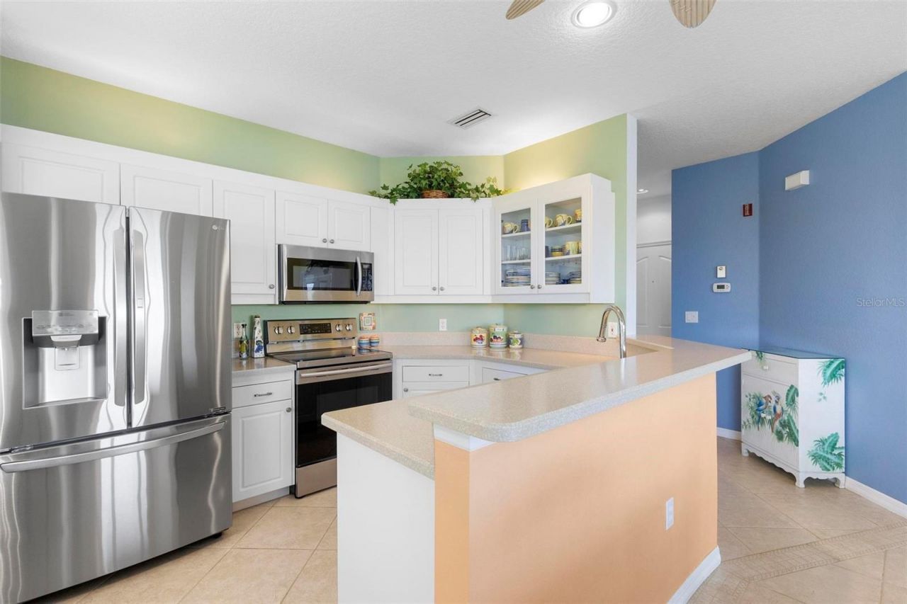 438 Bouchelle Drive, Unit 105, New Smyrna Beach, FL 32169 Photo